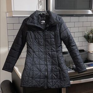 Black north face down jacket